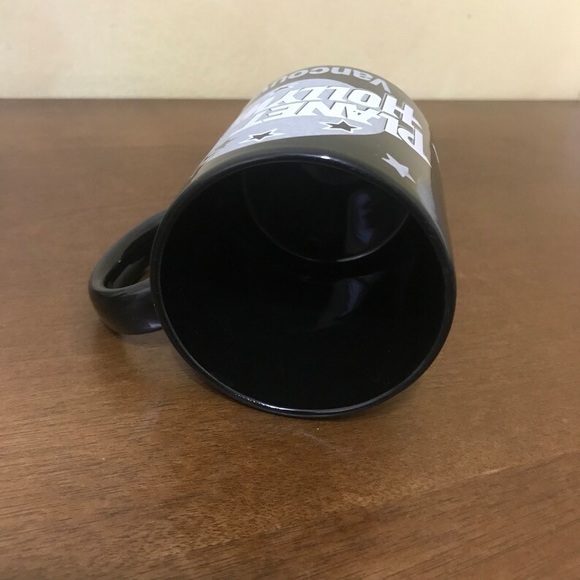 Planet Hollywood Vancouver 1991 Black and Silver Ceramic Mug, 90s Movies - Picture 6 of 8